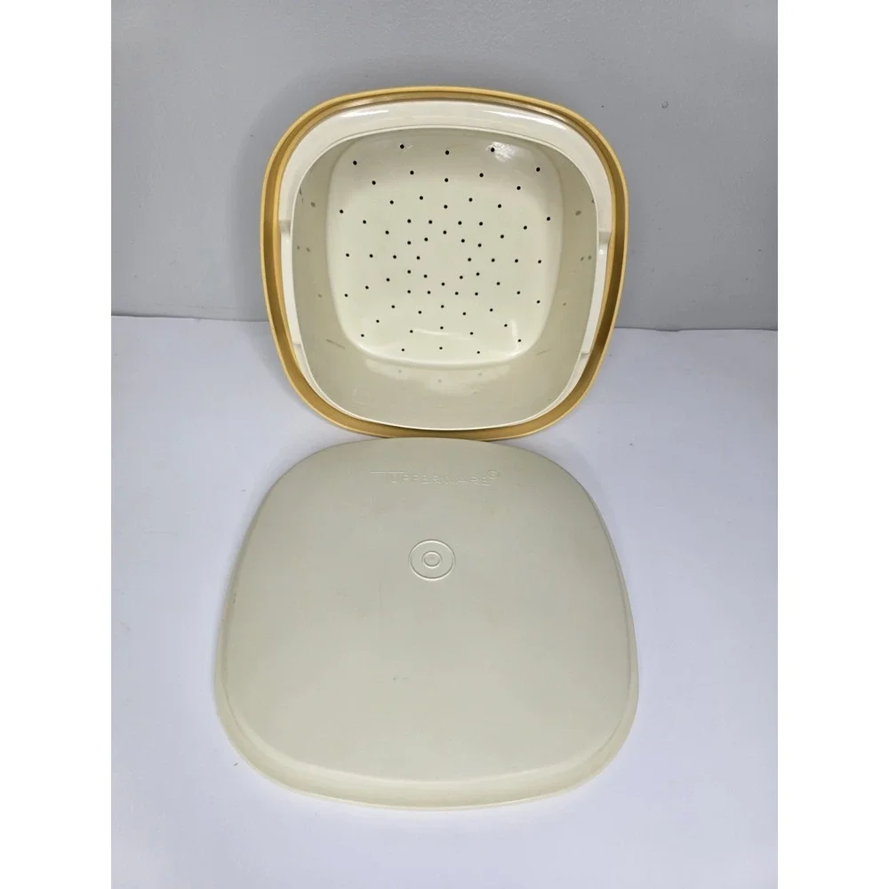 Vintage Tupperware Harvest Gold Microwave Steamer Set 3 Pc Square #888 887 889